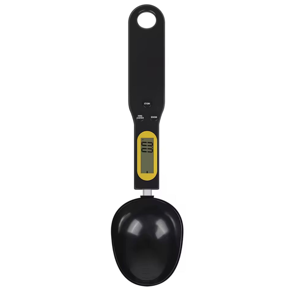 Electric spoon measures everything